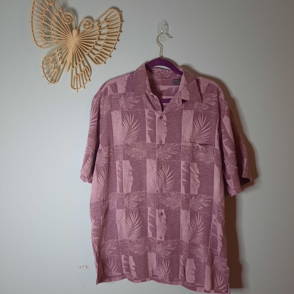Tori Richard 100% Silk Mauve Leaf Pattern Hawaiian Shirt, Summer, Coastal, Light